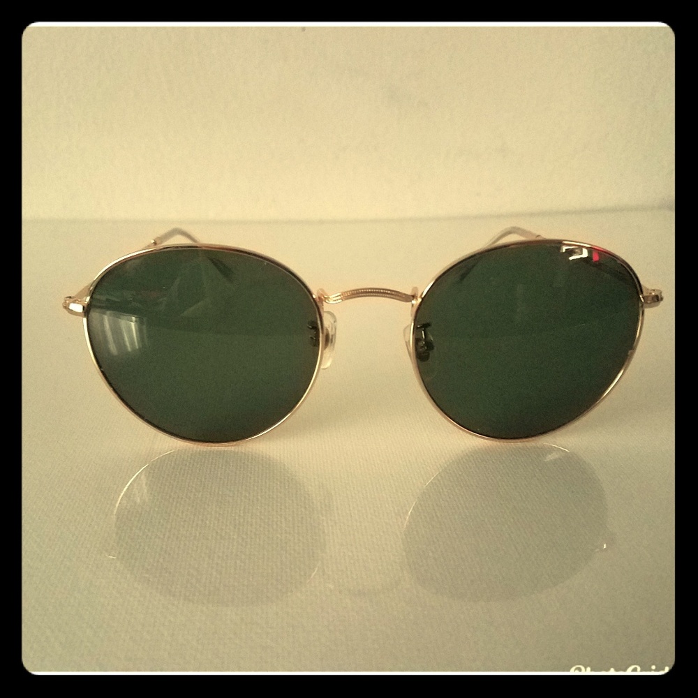 Acropolis Green Sunglasses